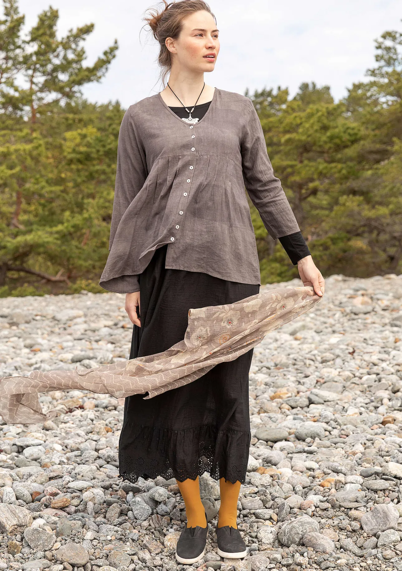 Blusar-Gudrun Sjödén Blus "Samira" i ekologisk bomull Svartkashish