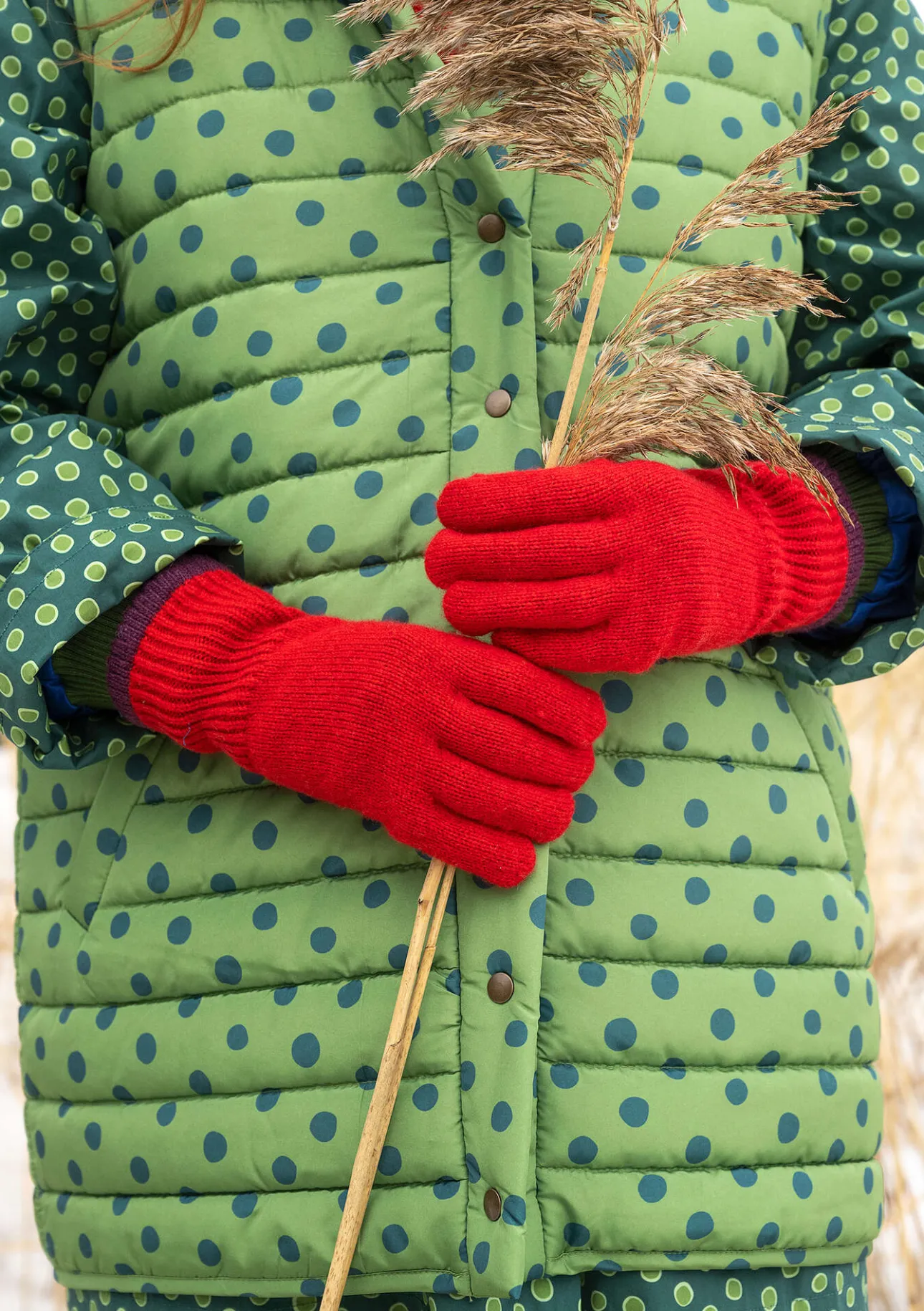 Accessoarer-Gudrun Sjödén Fingervante i lammull Tomat/melange