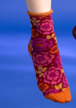 Accessoarer-Gudrun Sjödén Strumpa ”Astrid” i ekologisk bomull Granatäpple