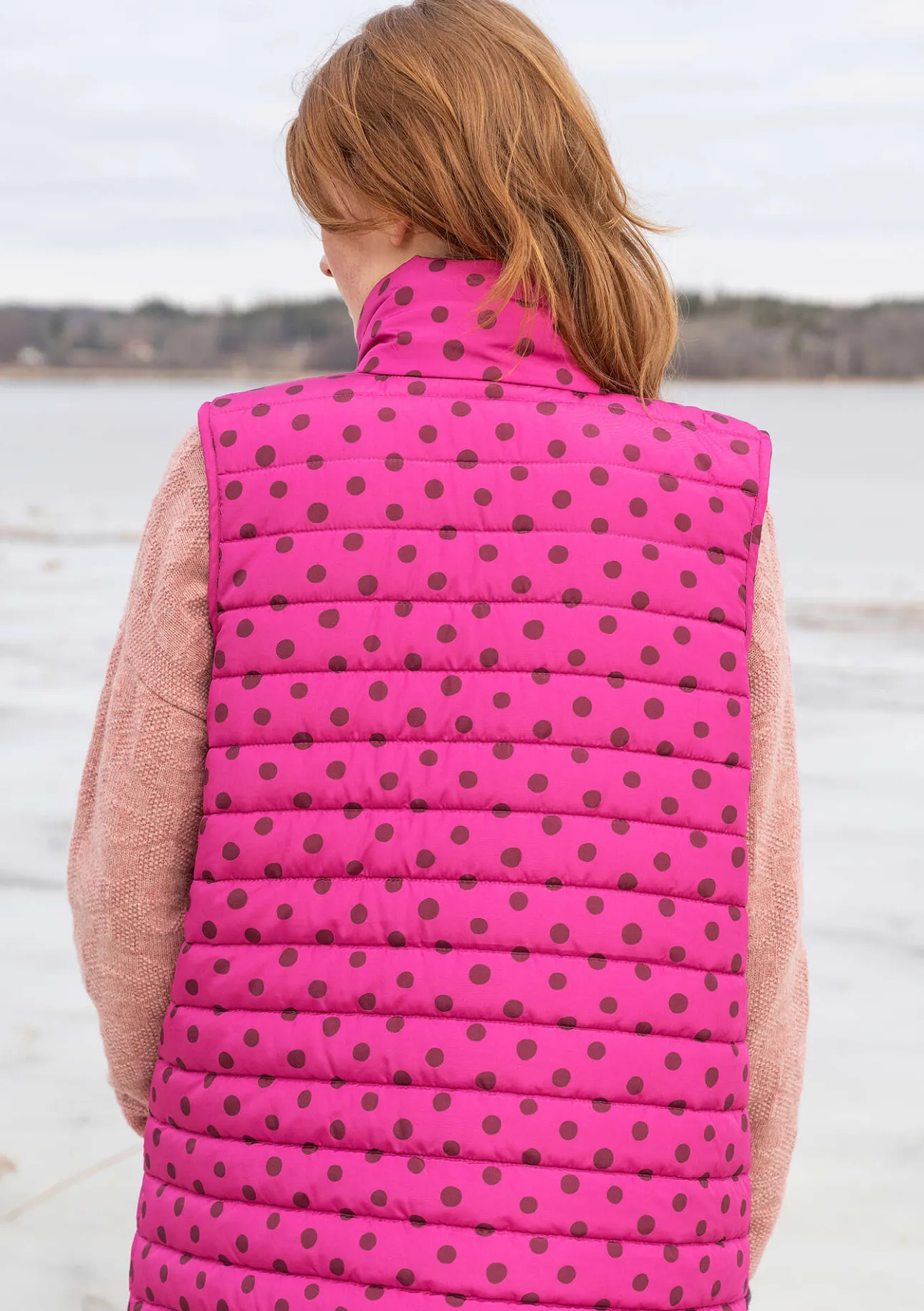 Västar-Gudrun Sjödén Väst "Susan" i återvunnen polyester Cerise